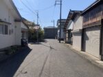 東側道路　南に向かって撮影